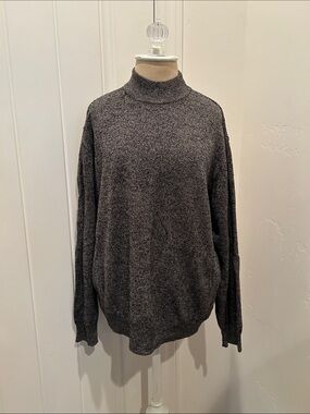 Mondo di Marco Heather Wool Charcoal Mock Neck Sweater